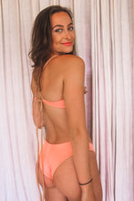 Load image into Gallery viewer, Hike Bottom - Coco Rib/ Conch Shimmer